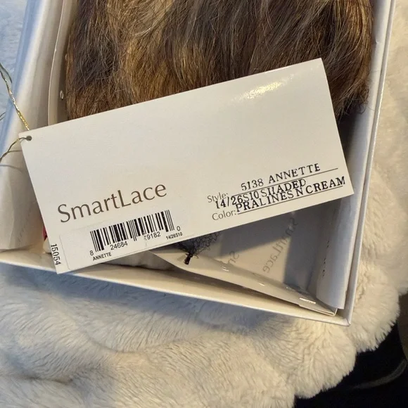 Jon Renau Short Blonde Pixie Cut Wig - Picture 15 of 16